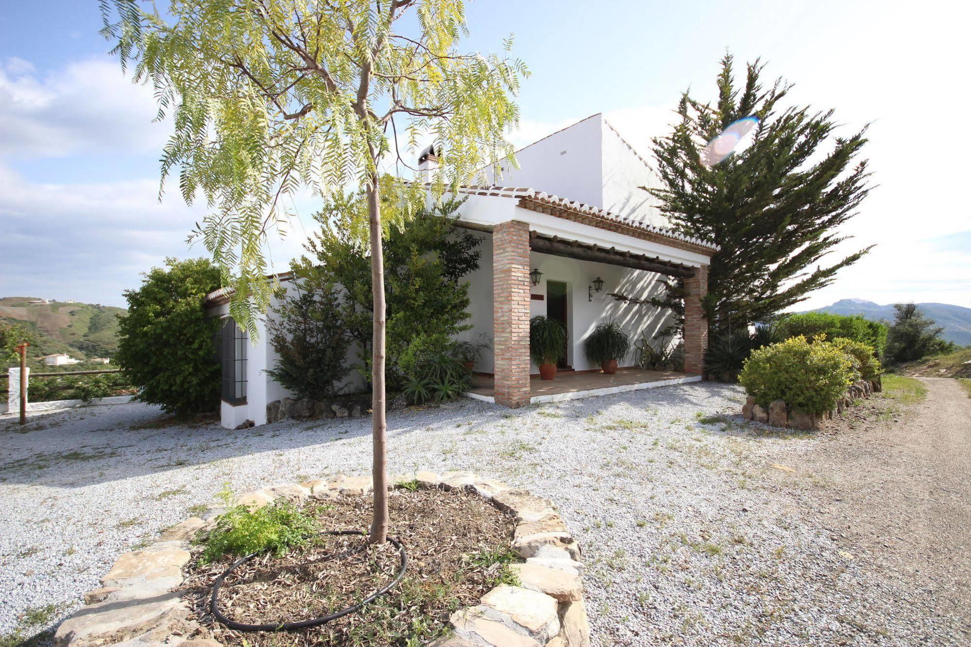 Casas De Cantoblanco Vinuela Exterior photo